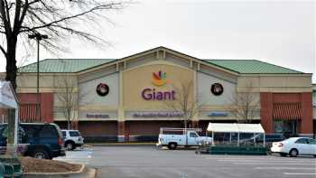 Giant Pharmacy