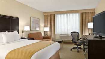 DoubleTree by Hilton Hotel Los Angeles - Commerce