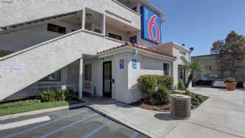 Motel 6 Bellflower, CA - Los Angeles