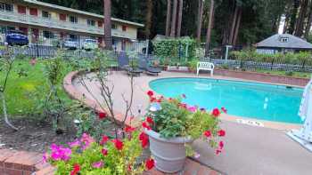 Quality Inn & Suites Santa Cruz Mountains