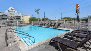 Comfort Inn & Suites El Centro I-8