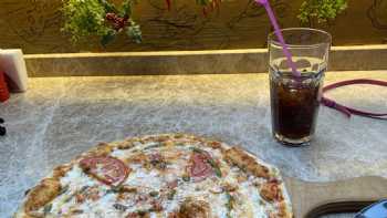 Paprica Ristorante & Pizza