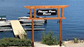 Plumas Pines Resort & Bar