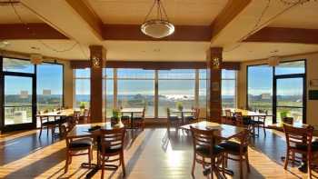 Oceanfront Lodge