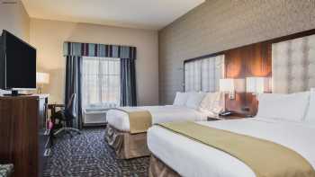 Holiday Inn Express & Suites Eureka, an IHG Hotel