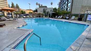 Courtyard by Marriott Los Angeles Woodland Hills