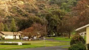 Lazy J Ranch Motel - Three Rivers, CA