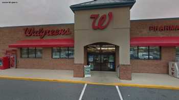 COVID-19 Drive-Thru Testing at Walgreens