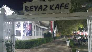 Beyaz Kafe