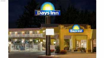 Days Inn by Wyndham King City