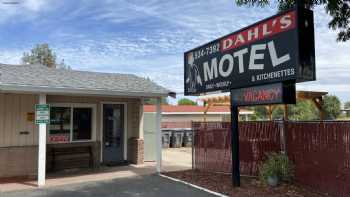 Dahl's Motel