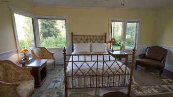 Guerneville Lodge