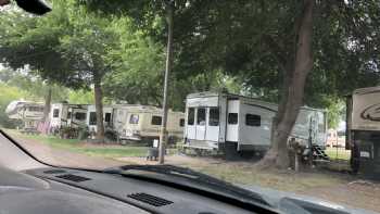 Merced River Resort