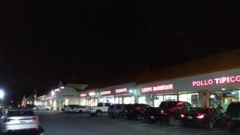 Seabrook Station Shopping Center