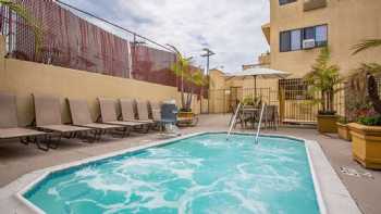 Quality Inn & Suites Hermosa Beach