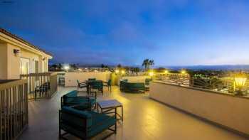 Hampton Inn and Suites Hermosa Beach