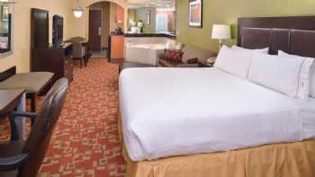 Holiday Inn Express & Suites El Centro, an IHG Hotel