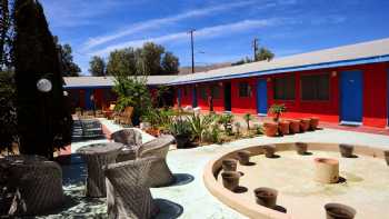 SAFARI MOTOR INN - JOSHUA TREE