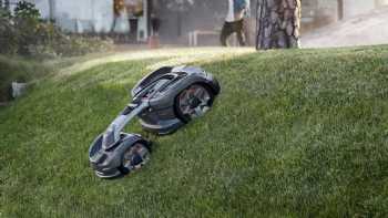 AutoLawn - Robotic Lawn Mowers, Lawn Service, Invisible fence for dogs