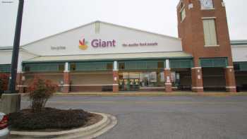 Giant Pharmacy