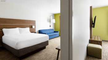 Holiday Inn Express & Suites Oakhurst-Yosemite Park Area, an IHG Hotel