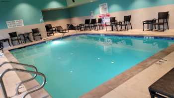 Holiday Inn Express & Suites Chico, an IHG Hotel