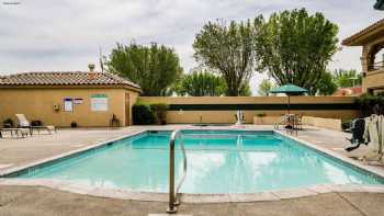 Quality Inn & Suites Lathrop