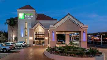 Holiday Inn Express & Suites Lathrop, an IHG Hotel