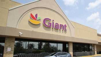 Giant Pharmacy