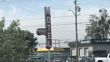 Venice Motel