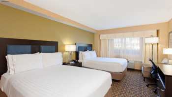 Holiday Inn Express Newport Beach, an IHG Hotel