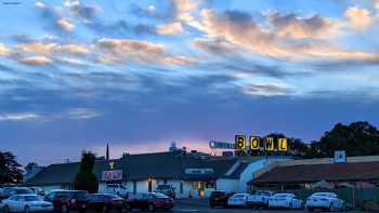 Foothills Retro-Modern Motel