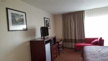 Ramada by Wyndham Sacramento