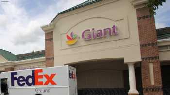 Giant Pharmacy