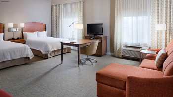 Hampton Inn & Suites Lancaster