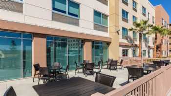 Holiday Inn Express & Suites Moreno Valley - Riverside, an IHG Hotel