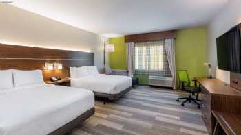 Holiday Inn Express & Suites Moreno Valley - Riverside, an IHG Hotel