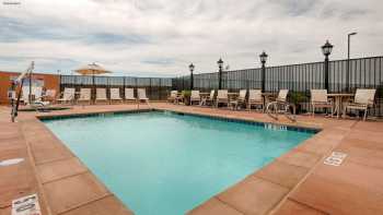 Best Western Plus Desert Poppy Inn