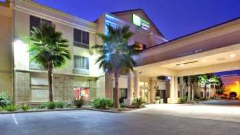 Holiday Inn Express & Suites San Diego Otay Mesa, an IHG Hotel