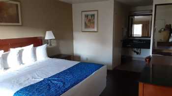 Travelodge by Wyndham Hemet CA