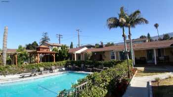 Oasis Inn & Suites - Santa Barbara