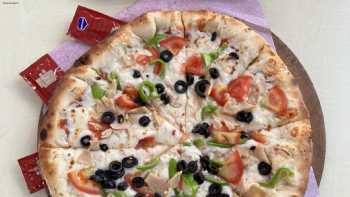 Zahle pizza