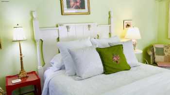 Harkey House Bed & Breakfast