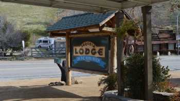 Sequoia Lodge