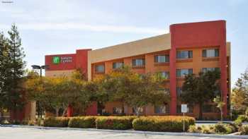 Holiday Inn Express Union City (San Jose), an IHG Hotel