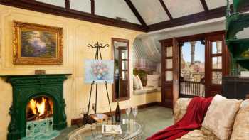 Victorian Mansion Bed & Breakfast