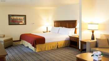 Holiday Inn Express & Suites Turlock-Hwy 99, an IHG Hotel