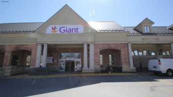 Giant Pharmacy