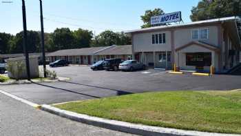 White Oaks Motel Pennsville