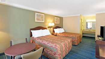 Days Inn by Wyndham Atlantic City Oceanfront-Boardwalk